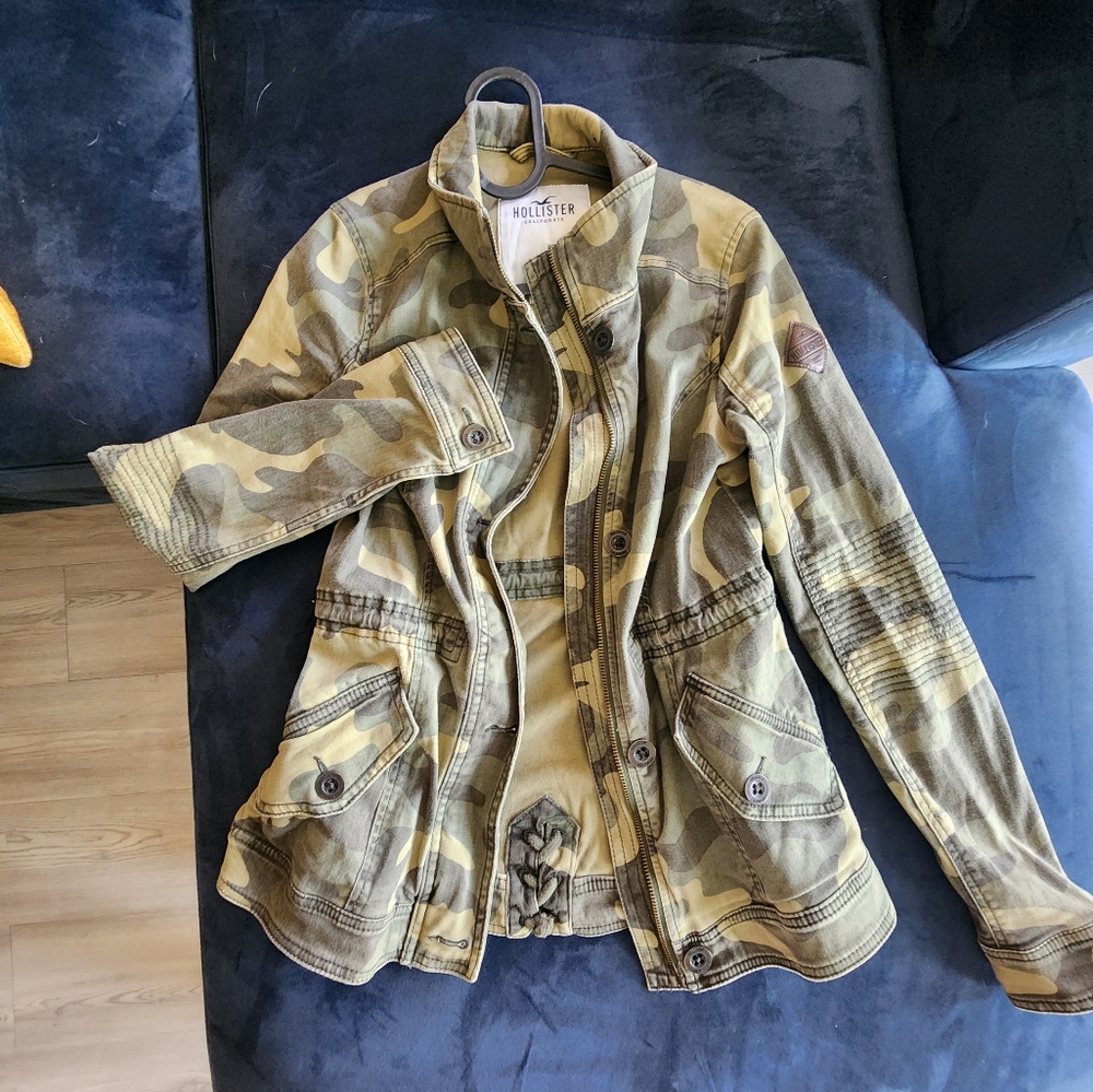 Hollister Olive Camouflage Jacket